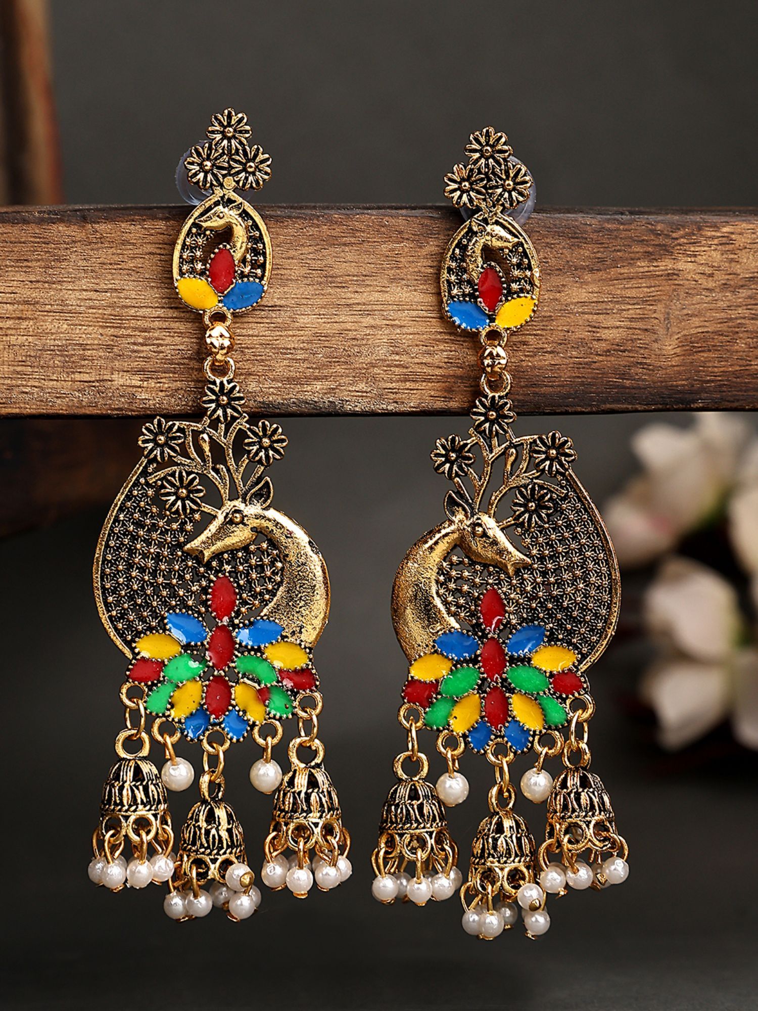 ear-m-40901_1-jpg
